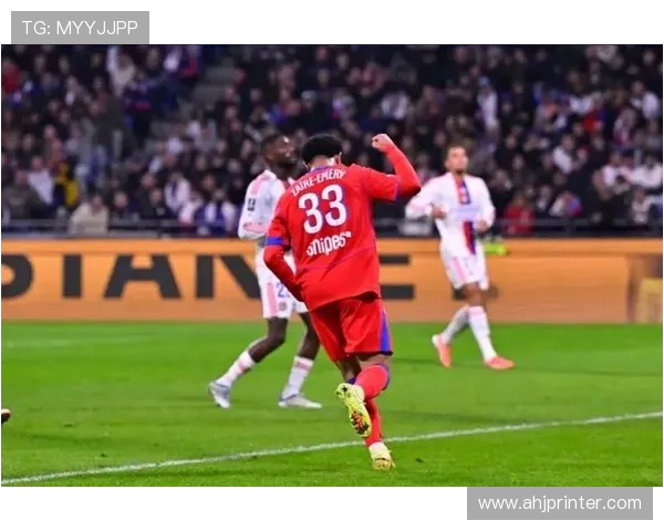 巴黎战弗拉门戈首发亮相杜埃联手K7维蒂尼亚李刚仁登场看点十足 巴黎战弗拉门戈首发亮相杜埃联手K7维蒂尼亚李刚仁登场看点十足